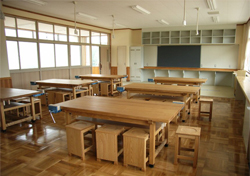 �w�Z���݉Ƌ