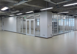 �p�[�e�B�V����/�u�[�X